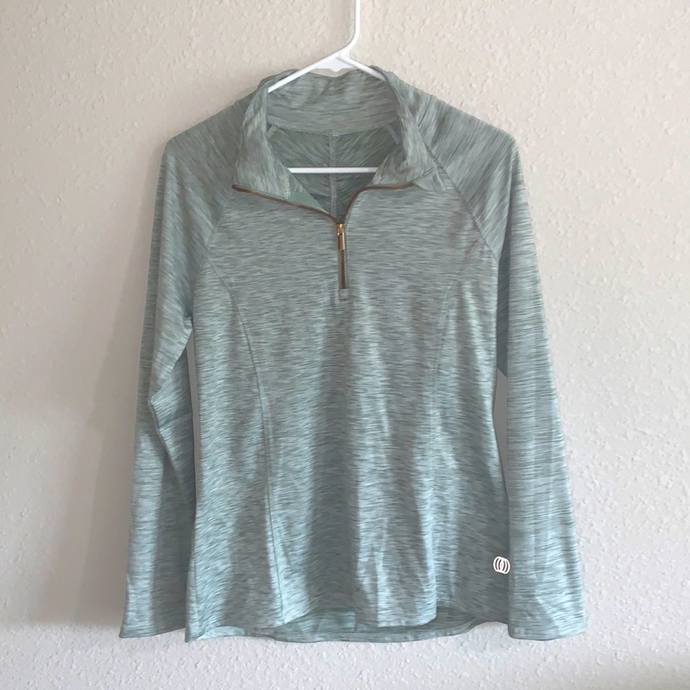 Long sleeve workout top